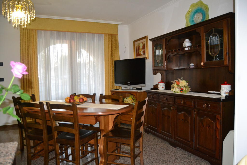 Affittacamere Acquamarina Oristano Bagian luar foto