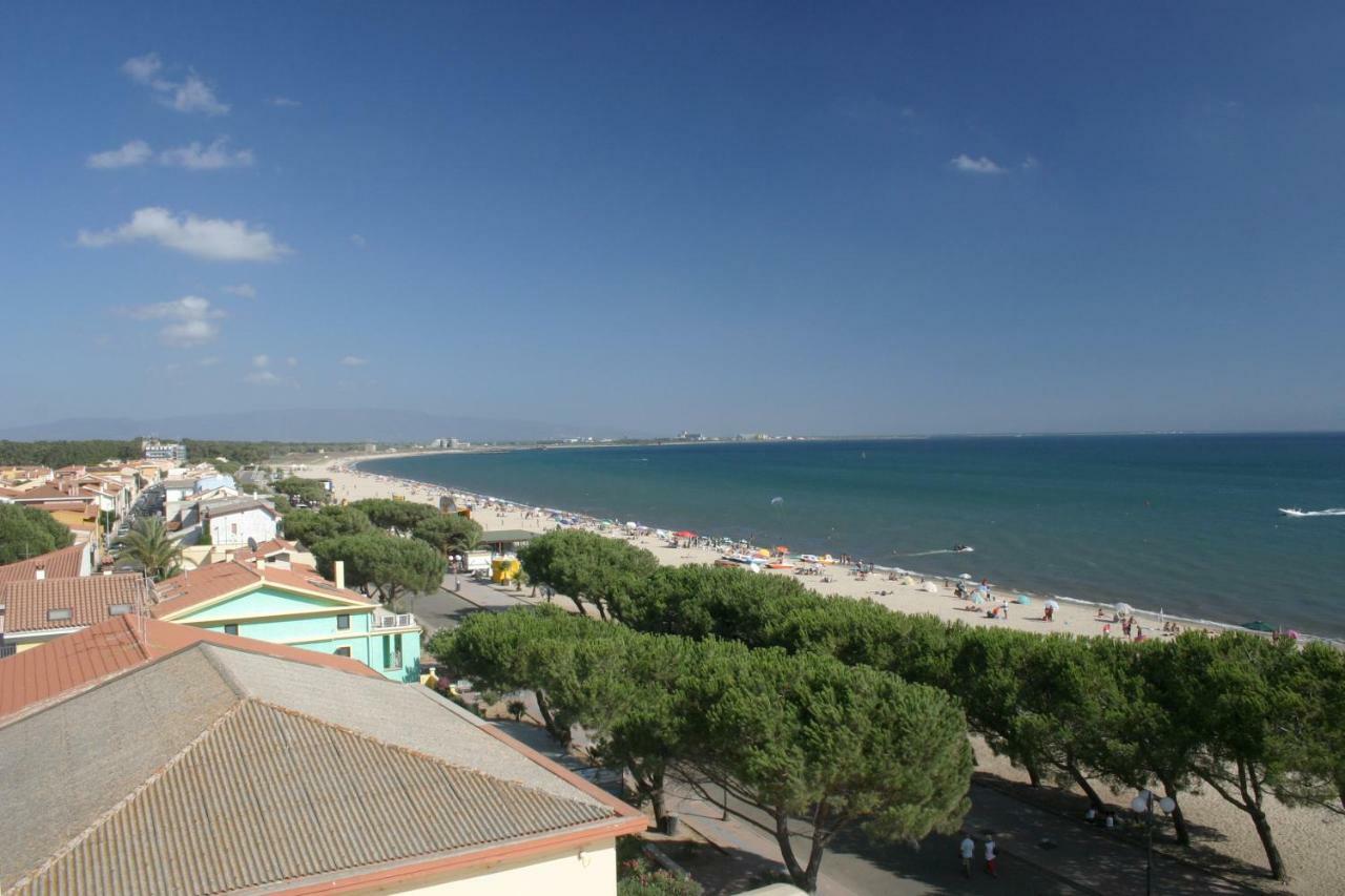 Affittacamere Acquamarina Oristano Bagian luar foto